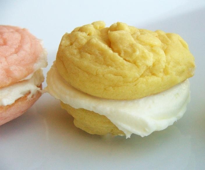 Pastel Pretties Buttercreme Cookie-Wiches-2 Dozen
