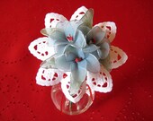 Vintage Floral Decor Vase with flowers 4" x 6.5" Uncommon