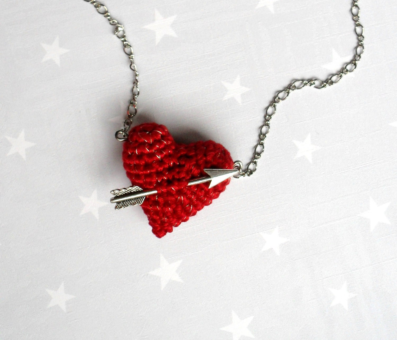 Valentine Necklace crochet red heart and arrow.Love necklace. - HoKiou