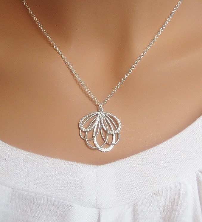 FEATHER necklace in SILVER