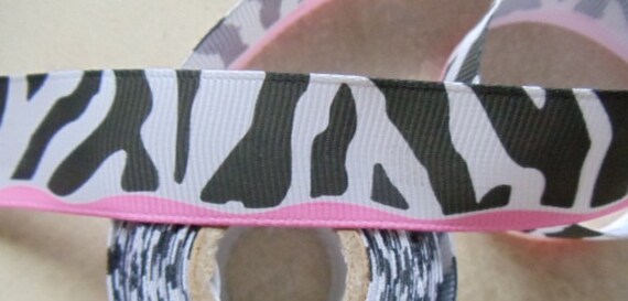Black and whiteTiger/Zebra stripes with hot pink trim 7/8" grosgrain ribbon Il_570xn