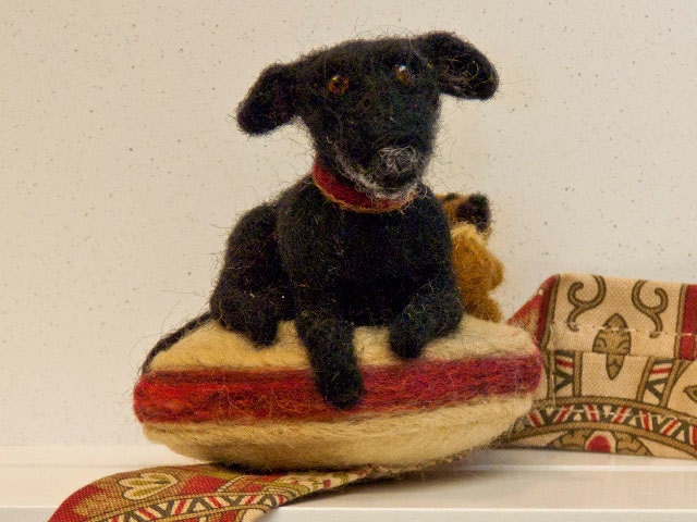 Labrador Retriever Needlefelted Wrist Pincushion