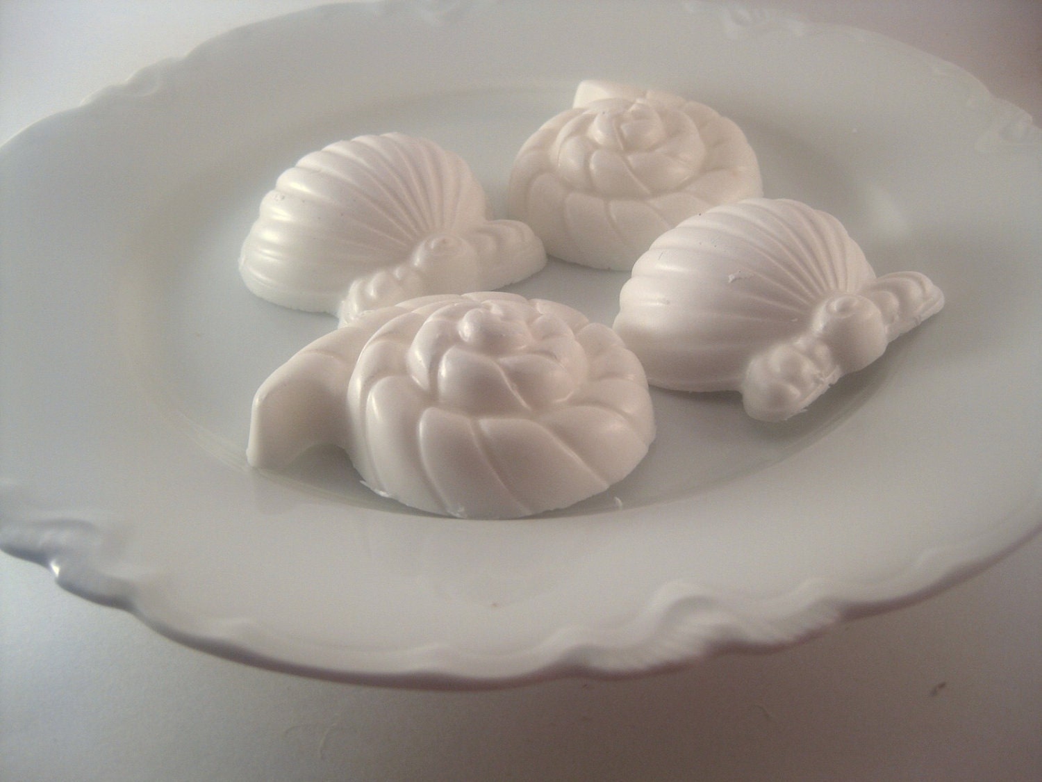 Sea Shell Soap Set of 4 Natural Glycerin Soap - Guava Fig Tropical Guest Soap Bath Set