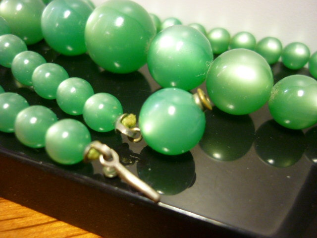 Luscious Sea Green Pearlized Necklace
