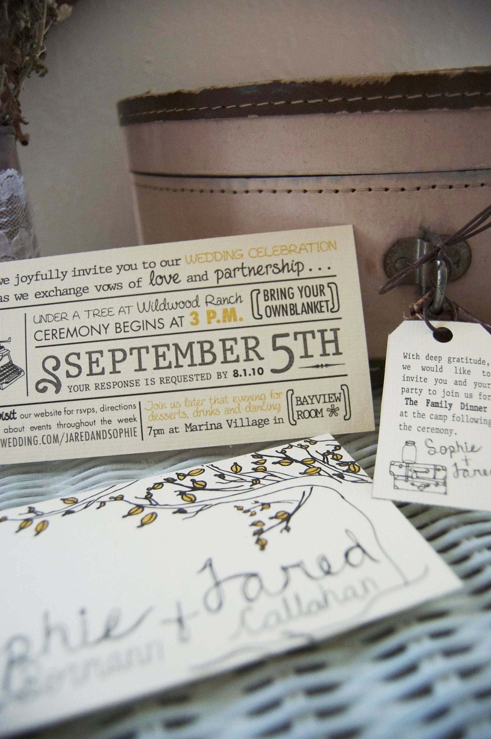 Vintage - Rustic Wedding Invitation With Tree Illustration