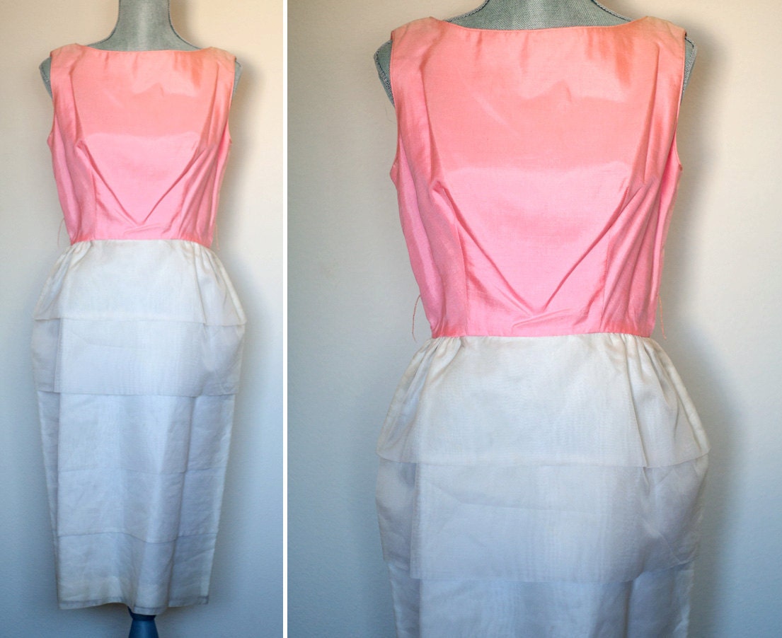 S / M 1960s Pink And White Silk Wiggle Sheath Party Dress With Tiered Skirt