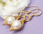 Peas in a Pod Earrings - One Pea In The Pod Gold Earrings For Brides, Bridesmaids,Family , Sisters,Best Friends Or Mothers.