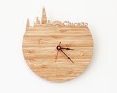 Chicago Clock - Wall clock - Cloud Gate - Victory Monument - Illinois