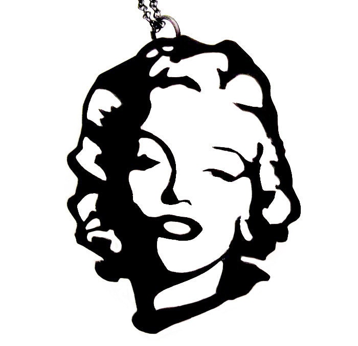 Marilyn Monroe necklace