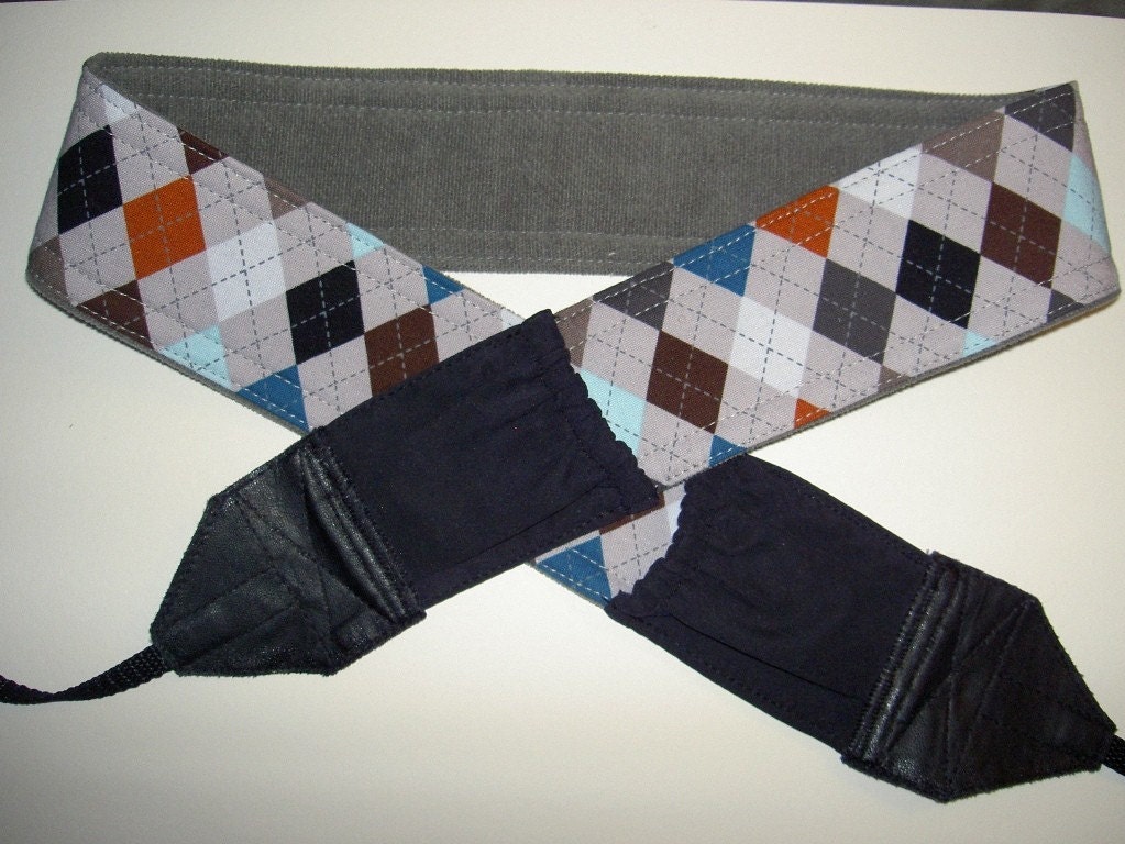 COOL GUY ARGYLE , 2 expandable pockets , grey multi-color argyle,gray corduroy back with black suedecloth pockets
