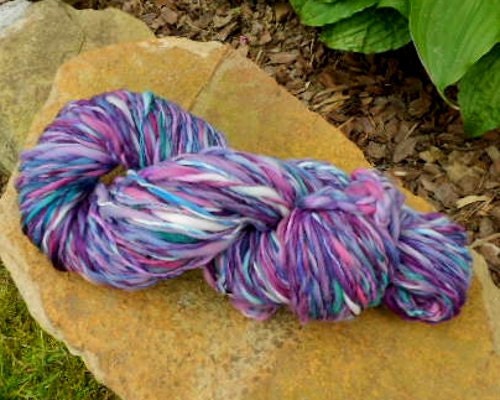 Handspun Yarn, Wool Yarn, Lilac, 128 yards, 7wpi, Worsted Weight