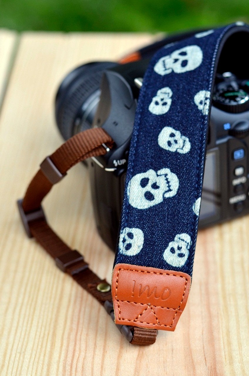 Black Romance Camera Strap for DSLR / SLR