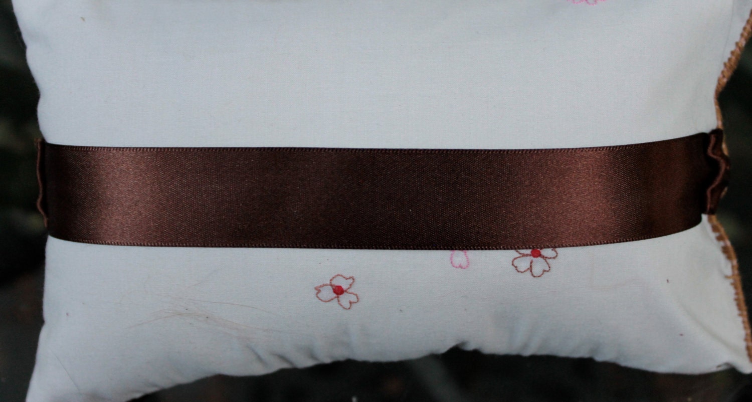 One of a Kind Vintage Style Ring Bearers Pillow.