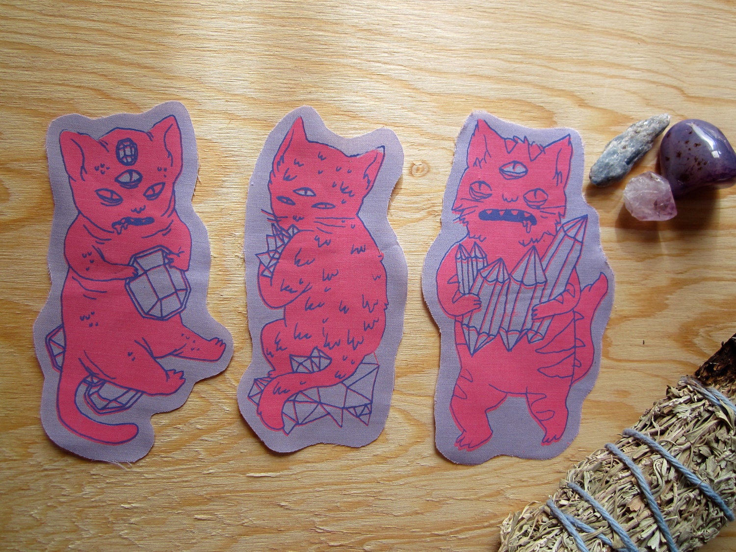 Lavandar Psychic Cat Patches 2.0