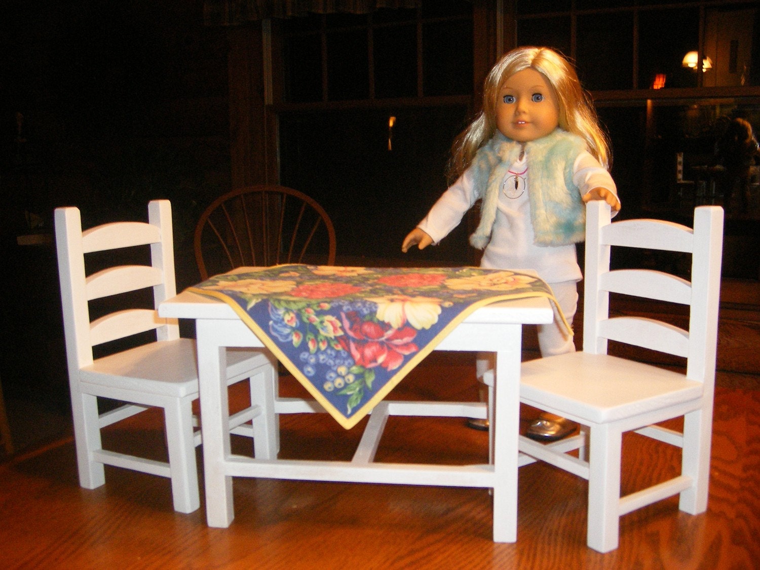 Table and Chair set for 18 inch Doll