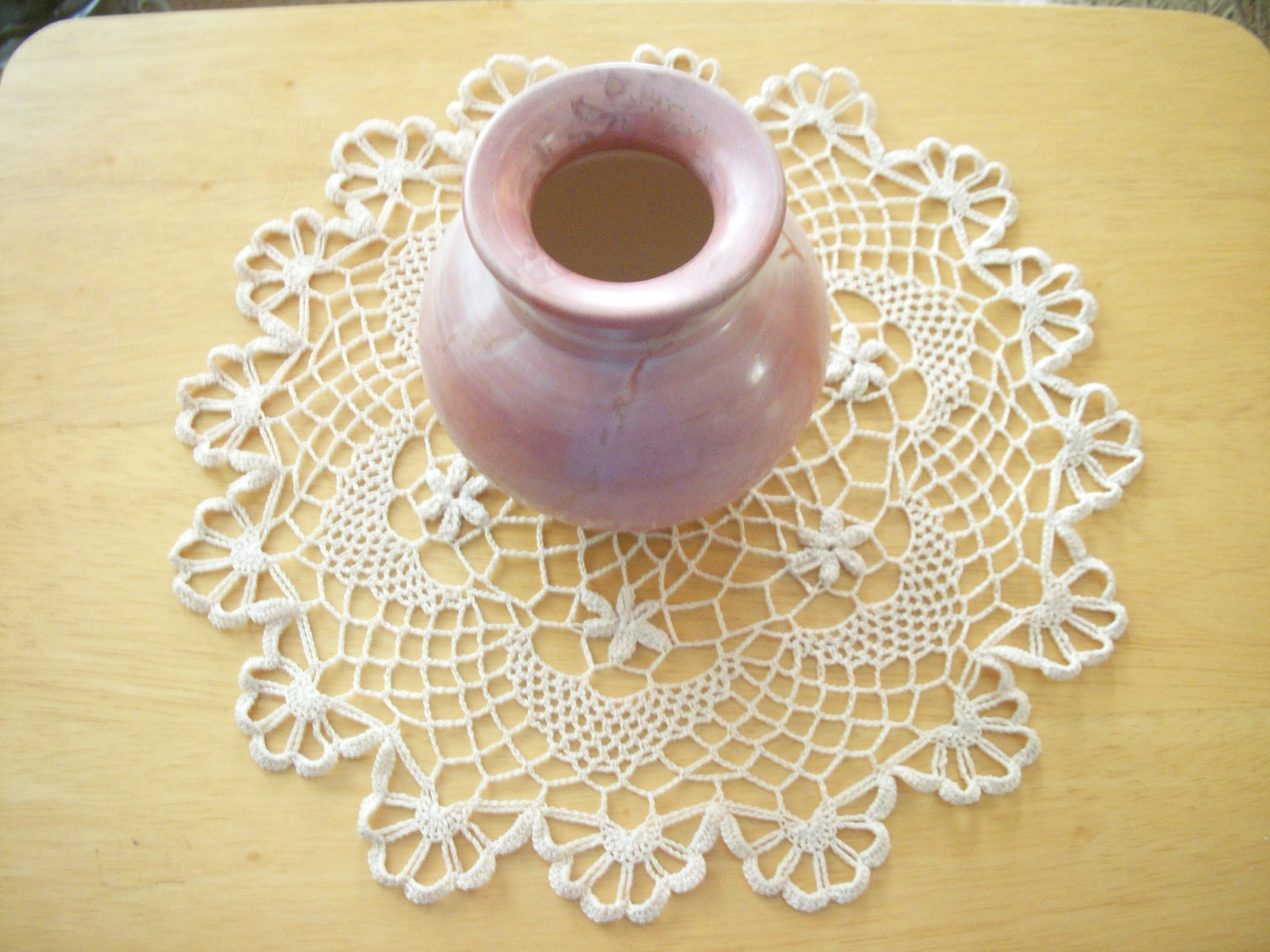 Crochet Doily - Ecru Floral Bouquet Round Cotton