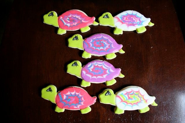 Tie Dye Turtles Cookies 1dz