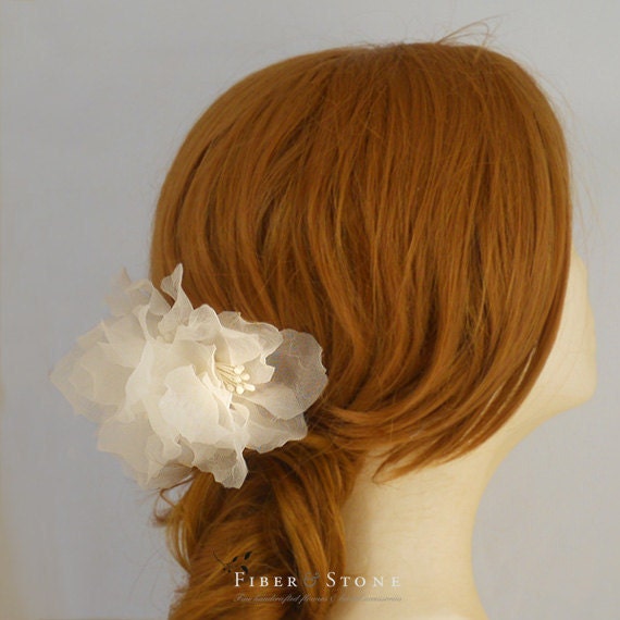Silk Bridal Headpiece, Bridal hair flower comb, Ivory, White Wedding Hairpiece, Wedding Hair Accessories, Wedding Headpiece