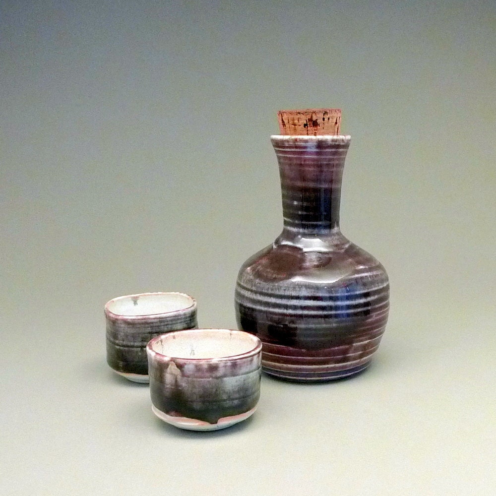 Red Tokkuri (Sake Flask) and Guinomi