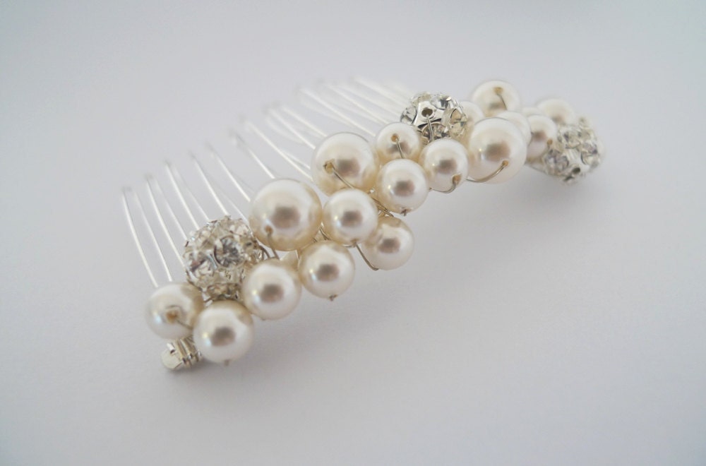 Bridal Haircomb - Pearl Haircomb - Swarovski Pearl Hair Comb - Bridesmaids Hair Accessory - Rhinestone Beads - Renee