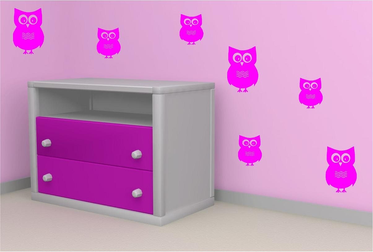 Vinyl Wall Decal......14 Hoot Owls  - 6 Large and 8 small...child children teen baby owl wall decal
