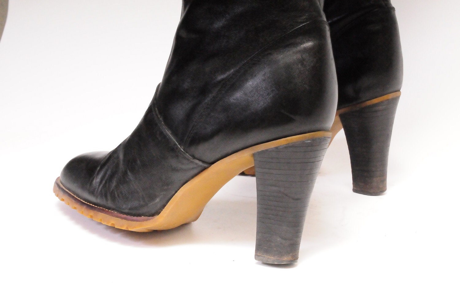 Size 10 tall black 3 inch heel boots LATINAS