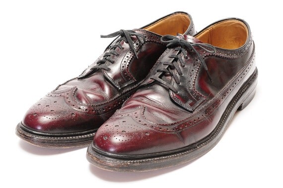 Hanover Size 10 D / B Wingtip Shoe Men's