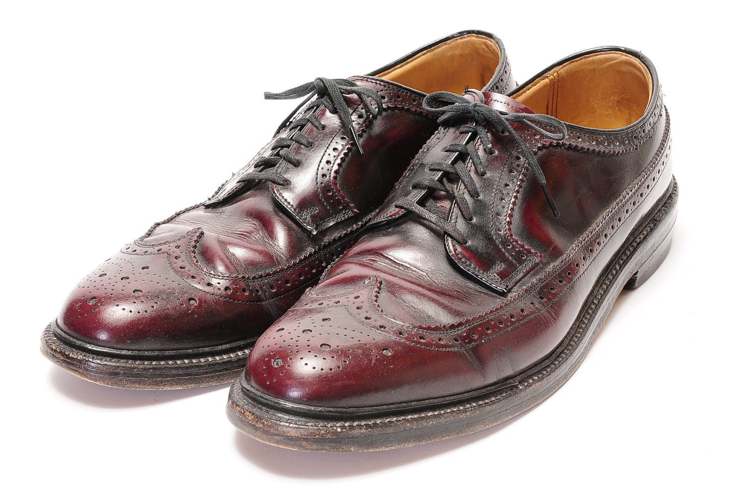 Hanover Size 10 D / B Wingtip Shoe Men's