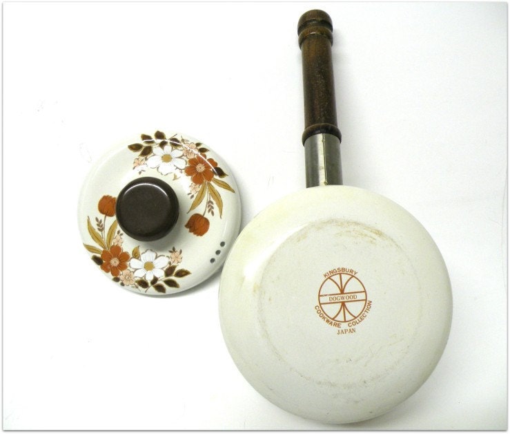 Vintage Kingsbury Dogwood Cookware Collection  1970s
