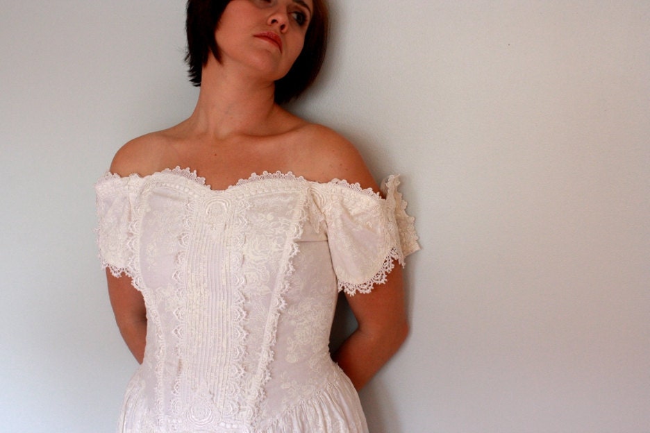 Off the shoulder Brocade - Vintage Dress- Lace - white- Wedding dress- cocktail- gown Size med