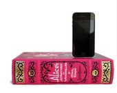 The Alice in Wonderland booksi for iPhone and iPod - iPhone 4s/earlier or iPhone 5