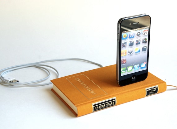 Shakespeare Mini booksi Dock for iPhone and iPod