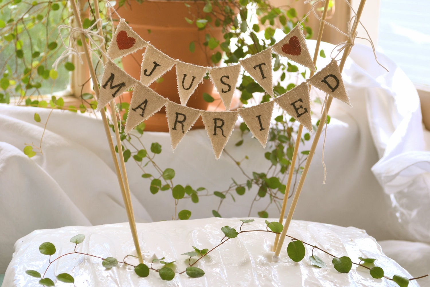 Just Married Wedding Cake Topper Banner
