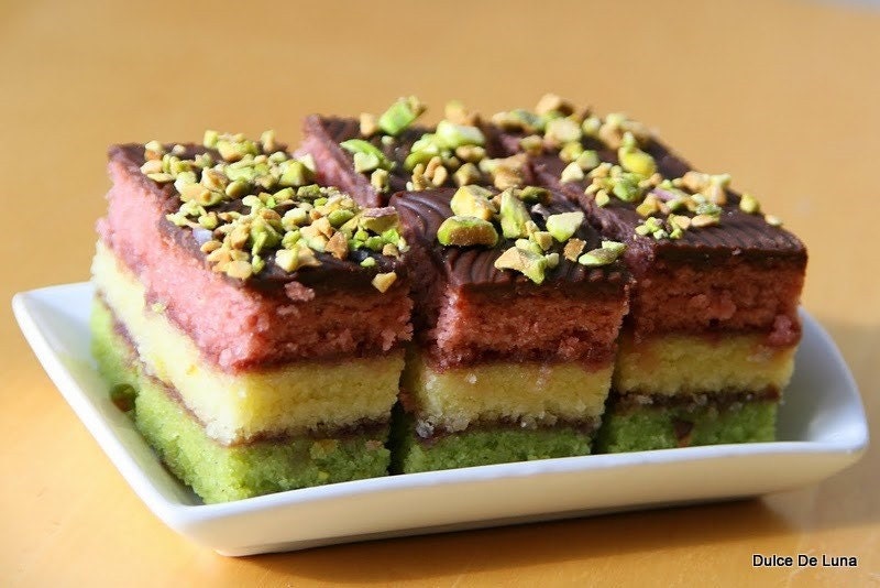 Pistachio Venetian Cakes (24 Gluten Free Cakes)