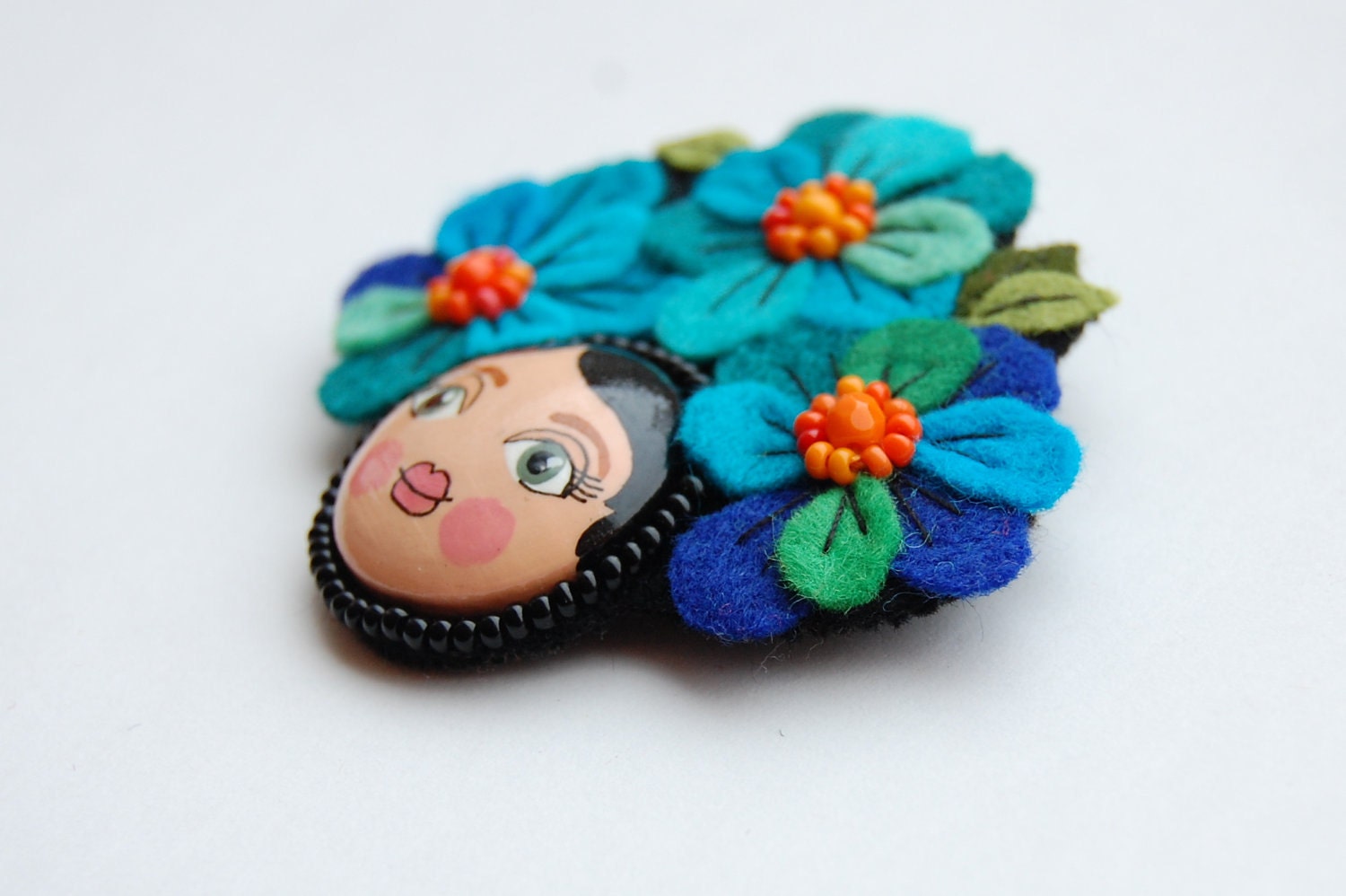 Felt flower girl brooch - blue