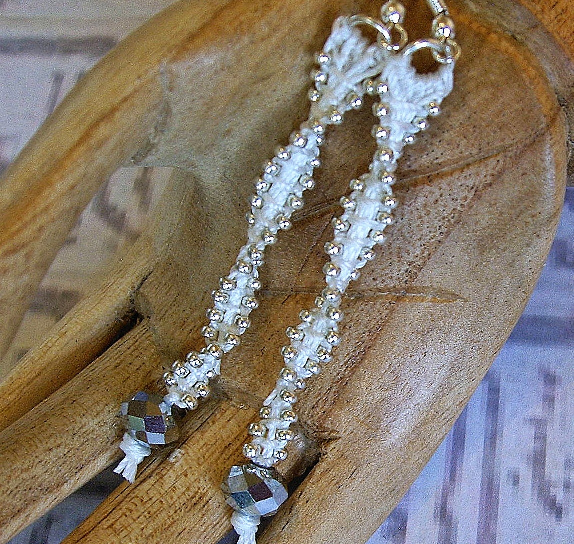 Sterling bridal Earrings. Wedding Jewelry. Micro macrame earrings