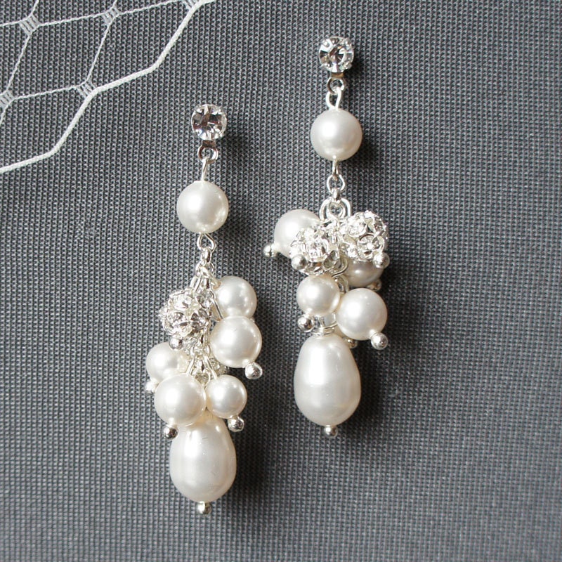 REGINA, Swarovski Crystal and Pearl Cluster Wedding Bridal Earrings in Ivory or White, Rhinestone Drop Dangle Bridal Wedding Stud Earrings