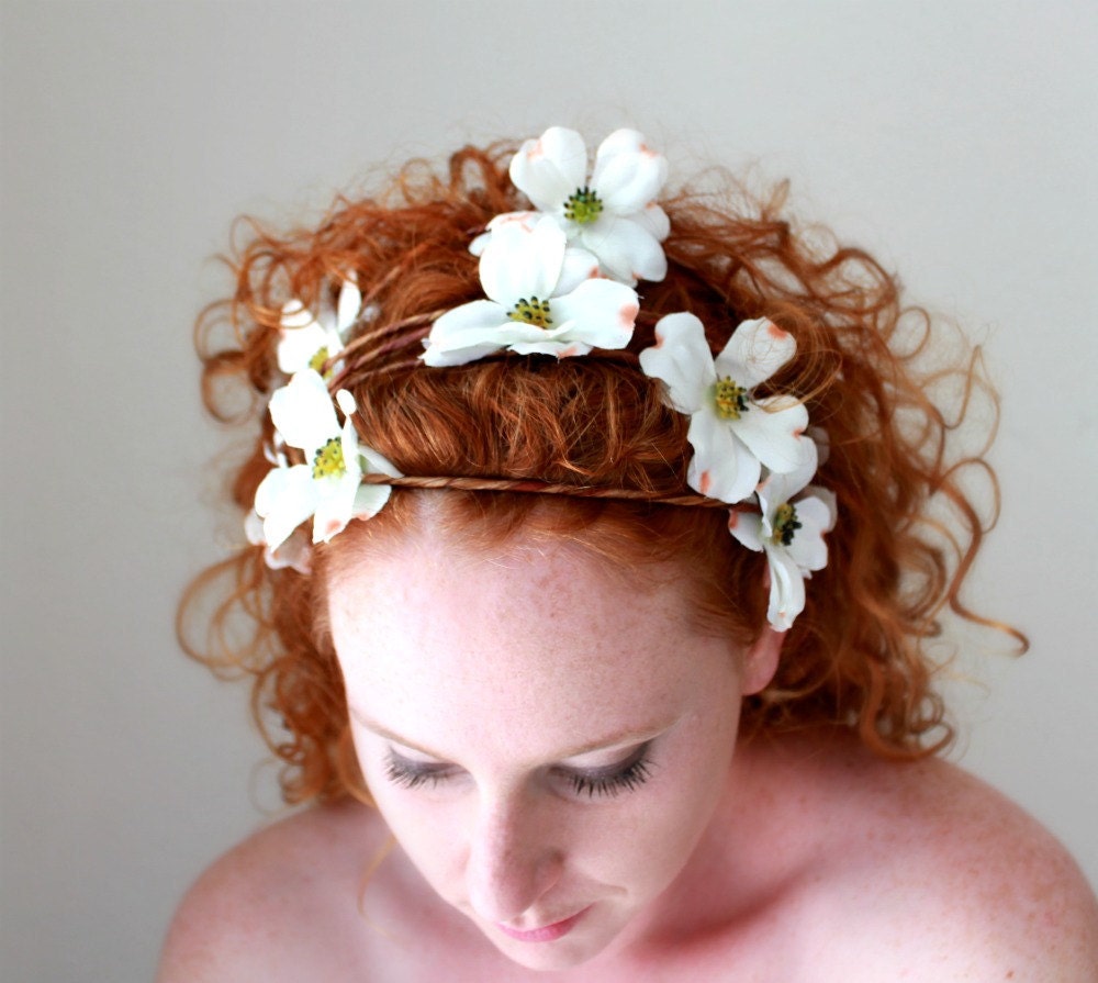 Dogwood and Vines Bridal Halo