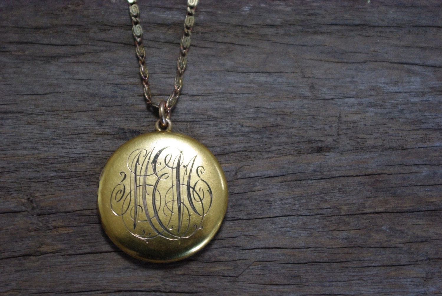 circa 1900s GOLDEN EVENING locket