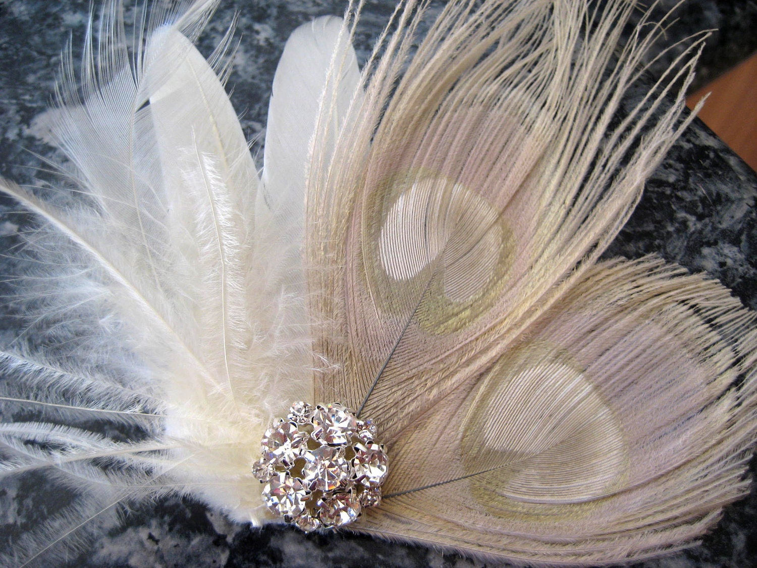 Wedding Bridal Ivory Champagne Peacock Feather Rhinestone Jewel Head Piece Hair Clip Fascinator Accessory