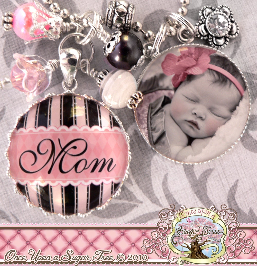 MOM NECKLACE, Glass Dome Bezel Pendant, Photo Necklace, Mother Gift, Pink Black, Grandma, Nana, Aunt, Mimi, Touch of Color