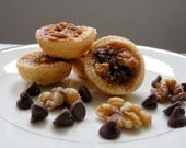 Derby Days Chocolate Bourbon Walnut Mini Pies (12)