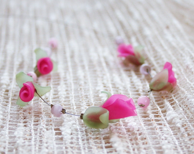 Bridal necklace - Bridesmaid necklace and earrings - hot pink magenta rosebuds - Spring Summer wedding jewelry - Polymer clay Israel