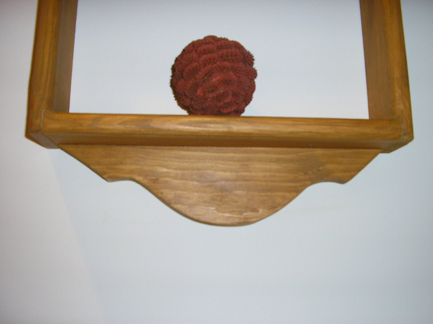 SALE 20% OFF / Colonial Country  Wall Shelf/Curio