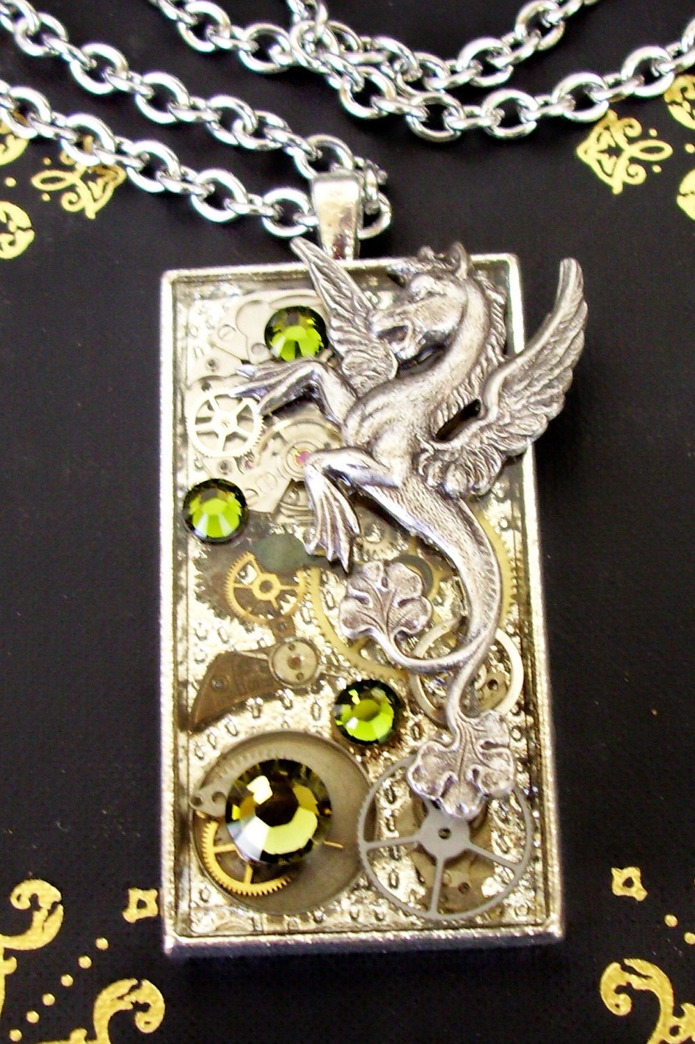 Steampunk Necklace (N120) - Silver Sea Horse / Hippocampus - Vintage Gears Under Resin - Olivine Green Swarovski Crystals