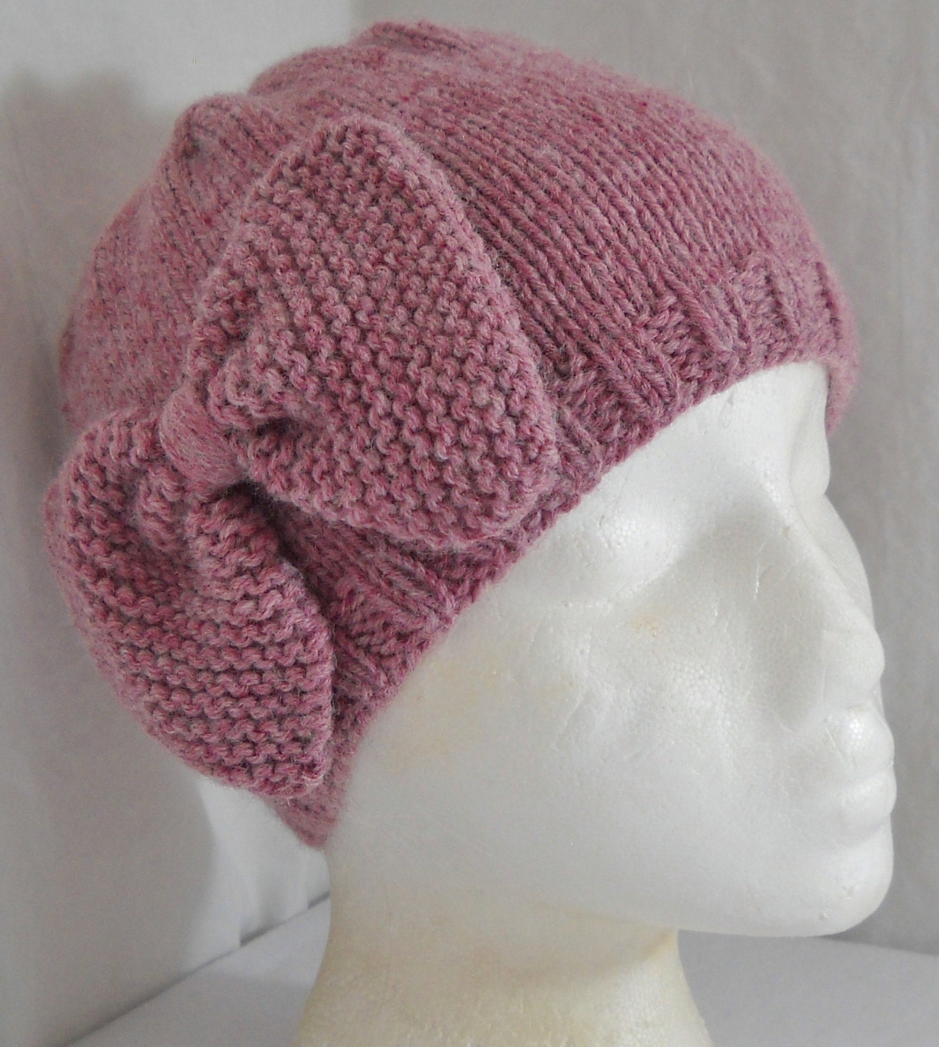 Bow Cloche Hat // Handknit // CHOOSE YOUR COLOR // Shown in Rose Heather Pink