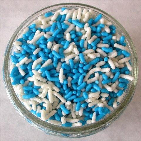 Sprinkles: Blue and White Jimmies for cupcakes, cookies, cake pops, cake decorating - 3 oz