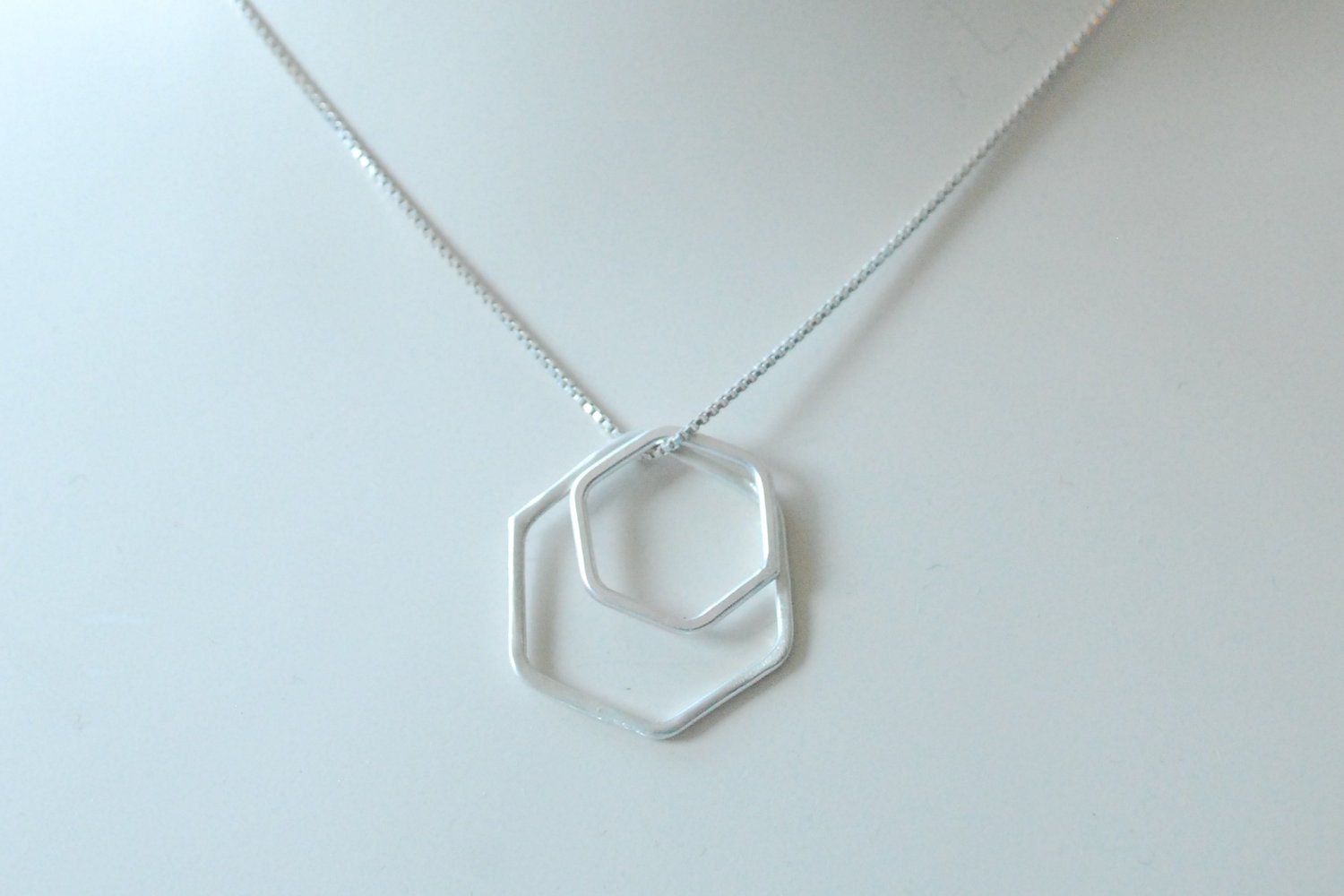 Hammered hex necklace