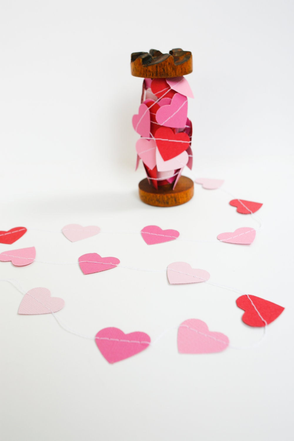 Valentine's Day Decoration - Paper Heart Garland - Red / Fuchsia / Pink / BabyPink