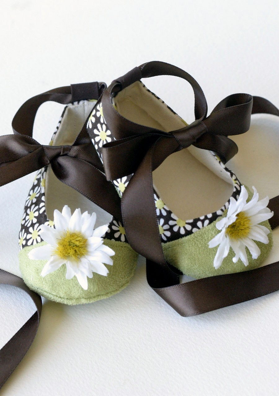 Baby Girls Shoes, Couture Ballet Flats - Spring Flowers - Daisy, Chartreuse Cap Toe, Toddler & Girls sizes too - Baby Souls Coco Series